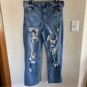 American Eagle- Women’s Slim Straight High Rise Very Distressed Jeans, 14S